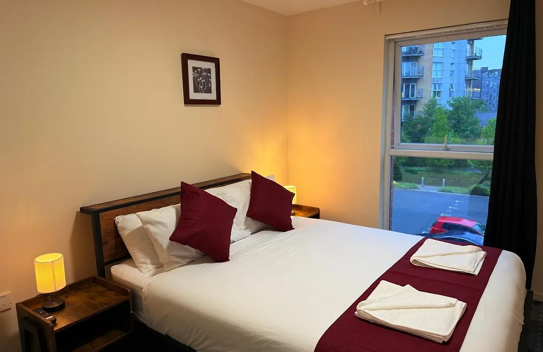 Lux City Apartments, Coop Live,Etihad Stadium,Free Parking-1